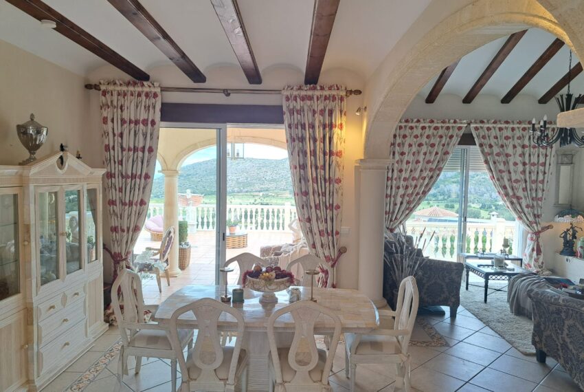 WhatsApp Image 2025-04-22 at 09.55.00_d7373b4a